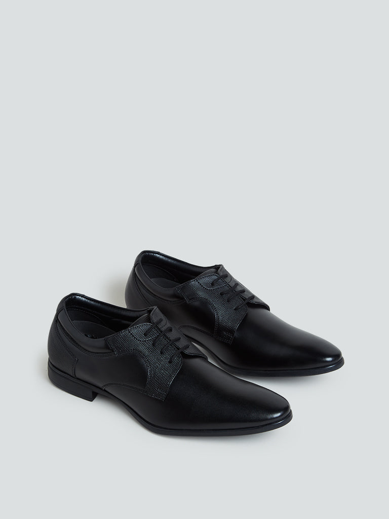 SOLEPLAY Black Textured Lace-up Shoes